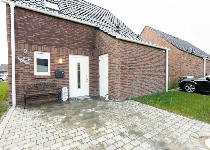 Tortuga - Neues Fuer 6 Personen Mit Sauna, Kamin,garten, Hund Erlaubt Fedderwardersiel